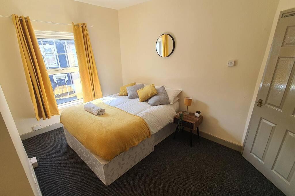 Apartament Free Netflix, Large House, Great Price Cardiff Zewnętrze zdjęcie